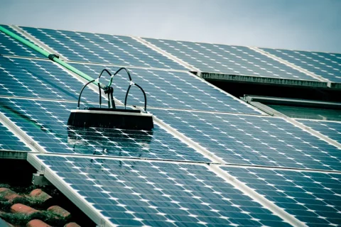 Solar Panel Cleaning in Islington & London